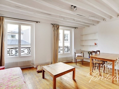 Location meublée appartement 1 pièce 48.04 m²