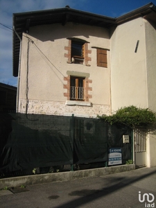 Maison 4 pièces de 90 m² à Saint-Jean-de-Moirans (38430)