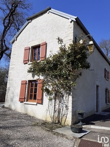 Maison 5 pièces de 123 m² à Colombe-lès-Vesoul (70000)
