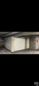 Parking/garage/box de 15 m² à Nantes (44000)