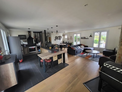 Vente villa 5 pièces 117.02 m²