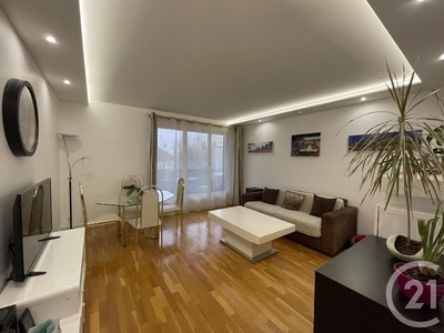 Location appartement 3 pièces 67.59 m²