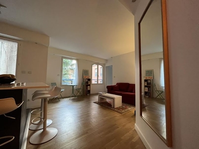 Location meublée appartement 2 pièces 44 m²