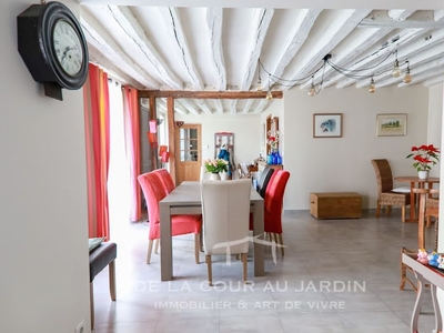 Vente maison 9 pièces 208 m²