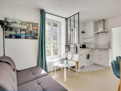 Appartement 2 pièces de 20 m² à Courbevoie (92400)