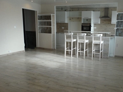 Appartement 4 pièces de 88 m² à Saint-Memmie (51470)