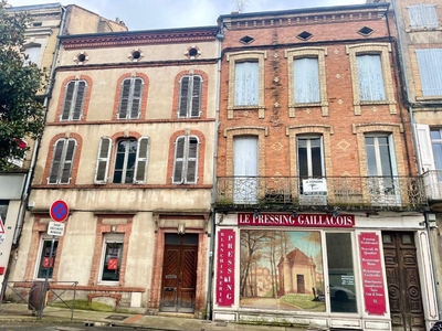 Luxury Flat for sale in Gaillac, France