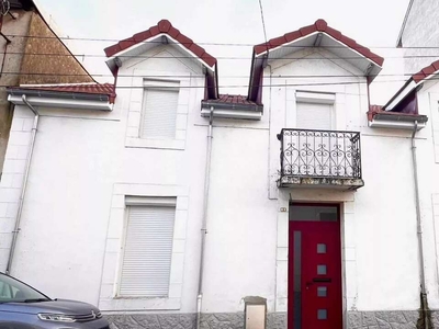 Vente maison 8 pièces 179 m² Lourdes (65100)