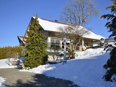 7 room luxury Villa for sale in 7 Rue des Champs Gauty, Montperreux, Doubs, Bourgogne-Franche-Comté