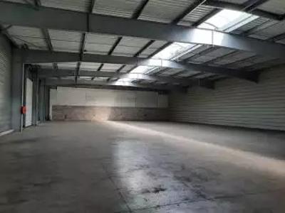 Location d'entrepôt de 1700 m² à Fesches-le-Châtel - 25490