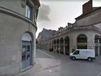 Location de local commercial de 32 m² à Nantes - 44000