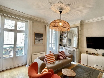 Appartement de 2 chambres de luxe en vente à Bordeaux, Nouvelle-Aquitaine