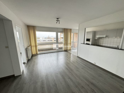 NOUVEAUTÉ - Appartement T4 de 83m2 + parking + terrasse à Lille