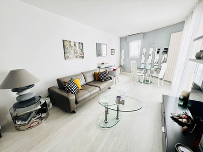 Appartement de luxe de 50 m2 en vente Puteaux, France