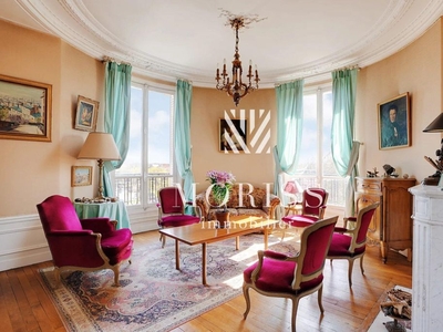 Appartement de 2 chambres de luxe en vente à Vincennes, France