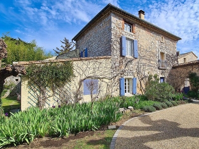 Villa de 7 pièces de luxe en vente Uzès, Occitanie