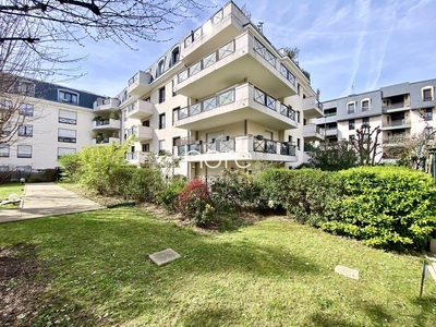 Appartement de luxe de 3 pièces en vente à La Garenne-Colombes, France