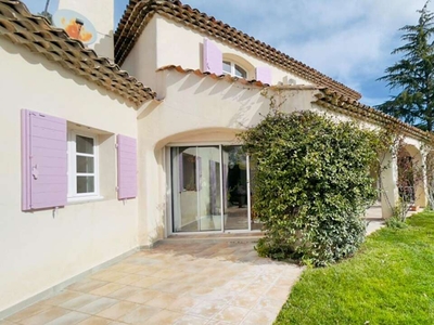 Vente maison 11 pièces 240 m² Aix-en-Provence (13090)