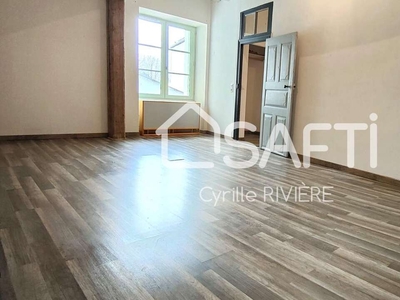 Vente maison 5 pièces 118 m² Fresnay-sur-Sarthe (72130)