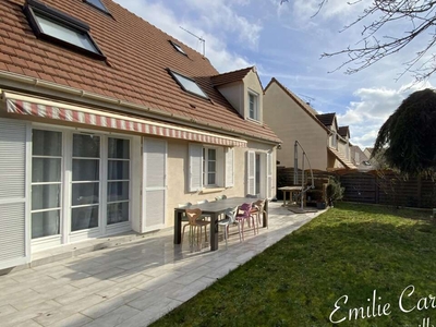 Vente maison 7 pièces 122 m² Savigny-sur-Orge (91600)