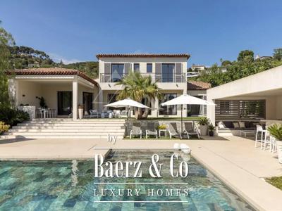 Villa de luxe de 7 pièces en vente 06570, Saint-Paul, Provence-Alpes-Côte d'Azur