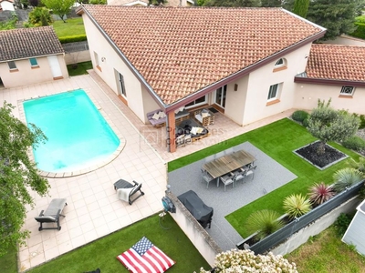 Maison de luxe de 140 m2 en vente Roquettes, France