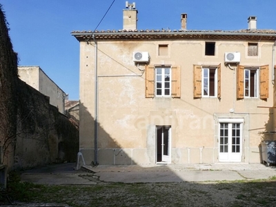 Vente maison 4 pièces 105 m² Saint-Geniès-de-Comolas (30150)