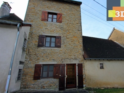 Vente maison 6 pièces 90 m² Lons-le-Saunier (39000)
