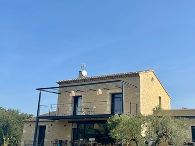 Vente maison 7 pièces 240 m² Bonnieux (84480)