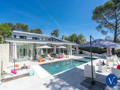 Maison de 6 chambres de luxe en vente à Brignoles, Provence-Alpes-Côte d'Azur