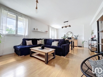 Appartement 4 pièces de 64 m² à Morsang-sur-Orge (91390)