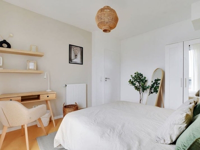 Emménagez dans cette chambre minimaliste de 11 m²