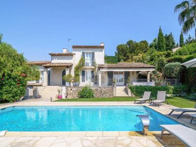 Maison de 9 pièces de luxe en vente à Mougins, Provence-Alpes-Côte d'Azur