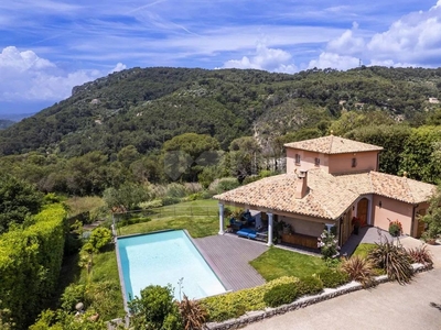 Maison de luxe de 3 chambres en vente à La Turbie, Provence-Alpes-Côte d'Azur