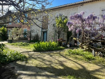 Vente maison 7 pièces 200 m² Robion (84440)