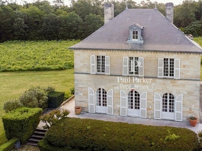Villa de 8 pièces de luxe en vente Yvrac, Nouvelle-Aquitaine