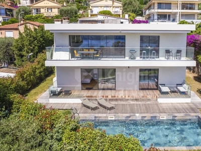 Villa de luxe de 8 pièces en vente Villefranche-sur-Mer, Provence-Alpes-Côte d'Azur