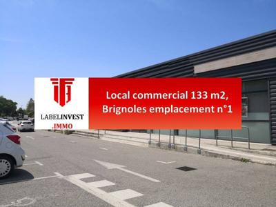 Location locaux professionnels 130 m²
