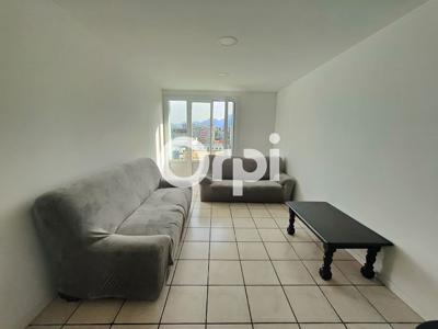 Location meublée appartement 4 pièces 67.3 m²