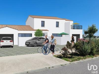 Maison 3 pièces de 70 m² à Saint-Gilles-Croix-de-Vie (85800)