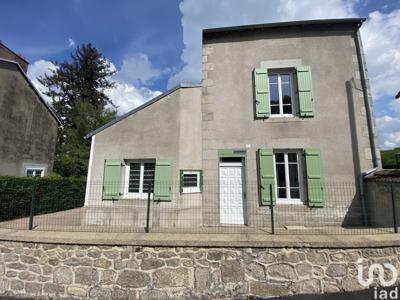 Maison 5 pièces de 140 m² à Guéret (23000)