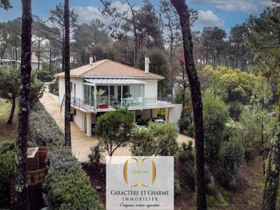 Maison de luxe de 4 pièces en vente à Cap Ferret, France