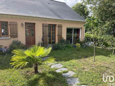 Vente maison 4 pièces 90 m² Saint-Saturnin-du-Limet (53800)