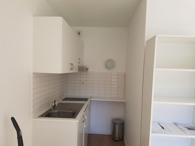 Location appartement 1 pièce 38.99 m²