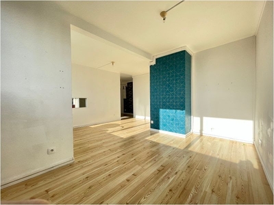Location appartement 4 pièces 65 m²