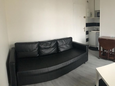 Location meublée appartement 1 pièce 12.7 m²