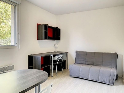 Location meublée appartement 1 pièce 18.5 m²