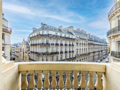 3 bedroom luxury Flat for sale in Champs-Elysées, Madeleine, Triangle d’or, Île-de-France