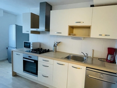 Appartement 4 pièces de 67 m² à La Rochelle (17000)