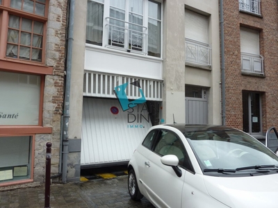 Garage-parking à Lille